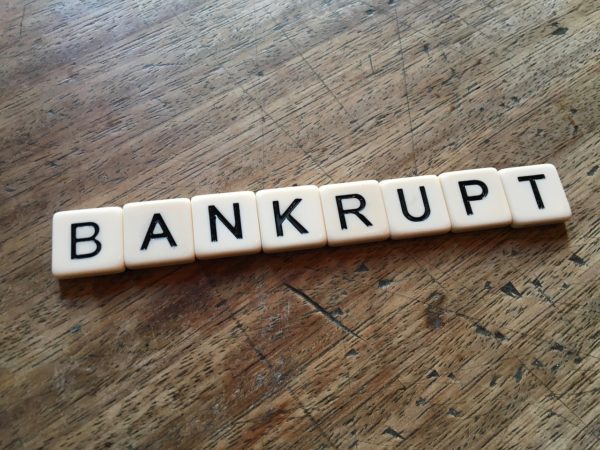記事:てるみくらぶが配当終了、破産法の配当手続きについてのイメージ画像