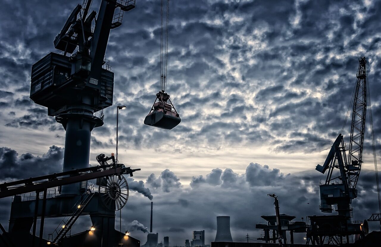 記事:タイ出張中の日立造船社員の自殺を労災認定  ー大阪南労働基準監督署のイメージ画像