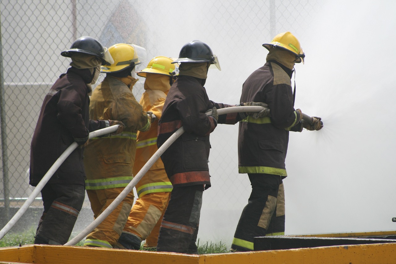 記事:5人重軽傷の新橋ビル爆発、内装業者2人を業務上失火容疑などで書類送検のイメージ画像