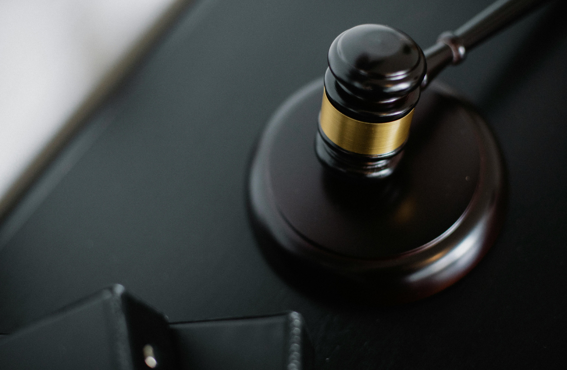 記事:大分の海運会社社員のパワハラ自殺訴訟、会社側に賠償命令のイメージ画像